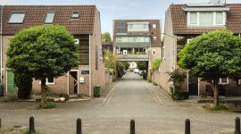 Verzet begint niet met grote woorden