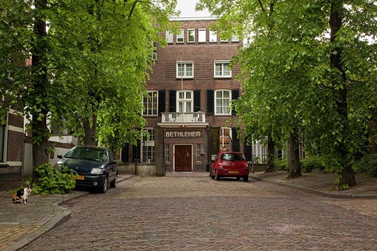 <a href="index.php?option=com_tags&view=tag&id[0]=2:van-bomans-tot-boon">Van Bomans tot Boon</a>